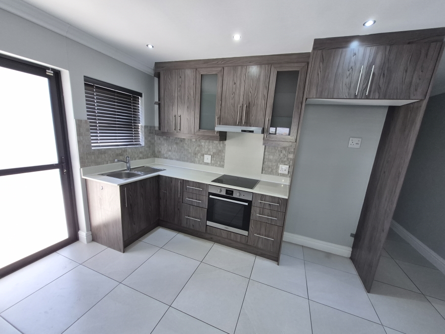 To Let 3 Bedroom Property for Rent in Rylands Western Cape